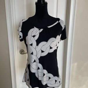 Worthington Black and White Chain Pattern Top